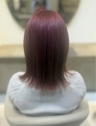 ミディアム カラー Eliss堀江所属・あかさき ゆみのヘアスタイル