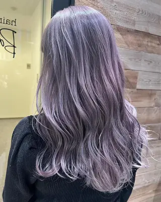 セミロング 🇺🇸ハイライト特 化美容師🇺🇸漆沢のヘアスタイル