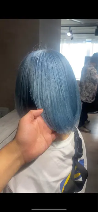 カラー Seleneコウキ ブリーチ/ハイトーンのヘアスタイル