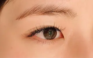 マツエク・マツパ ルクール東三条店 玉井 愛紡のマツエク・マツパデザイン