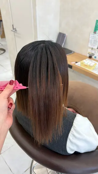 ミディアム 外人風ハイライト/ ブリーチなしカラーのヘアスタイル