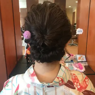 ミディアム ヘアアレンジ 🥛洒落髪小顔cut なら龍崎🥛のヘアスタイル