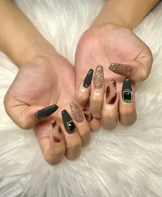 ネイル CHARME 🤎〔RINA〕のネイルデザイン