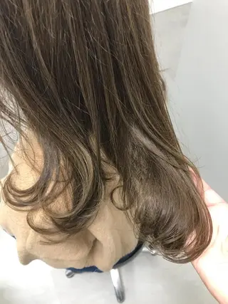 セミロング カラー ere hair salonのヘアスタイル