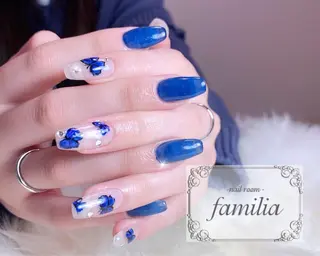 ネイル -nailroom- familiaのネイルデザイン