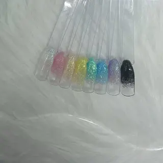 ネイル エリクサーネイル池袋 藤田のネイルデザイン