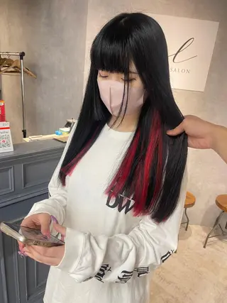 ロング カラー オフホワイトアンドなんば所属・福西 洋斗のヘアスタイル