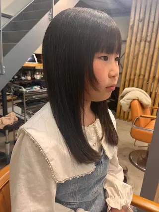 セミロング キッズ 伯部 真子のヘアスタイル
