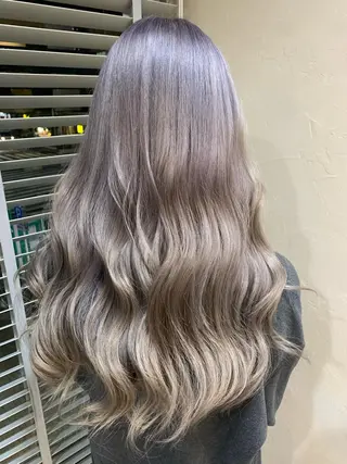 ロング カラー 美容室FaB千葉店所属・藤平 いぶきのヘアスタイル
