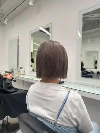 セミロング カラー ❄最強かわいいカラー ❄️MINA❄️のヘアスタイル