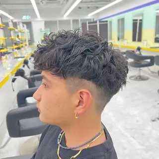 ショート カラー パーマ メンズ 韓国レイヤーカット /REIのヘアスタイル