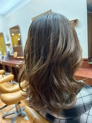 ミディアム ルキ🌈ブリーチカラ ー&メンズパーマ🦄のヘアスタイル