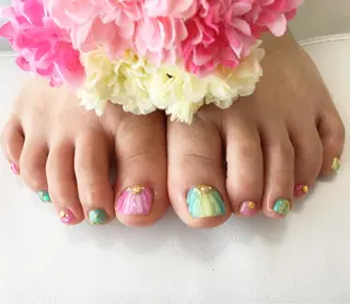 ネイル Petit Fleur所属・青柳 亜梨奈のマツエク・マツパデザイン