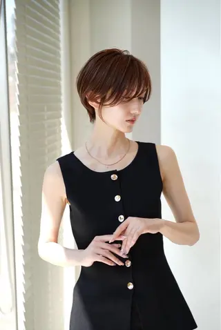 ショート カラー 加賀 千聖 /soigneのヘアスタイル