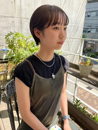 ショート ハイトーン/顔まわり レイヤー/YUKAのヘアスタイル