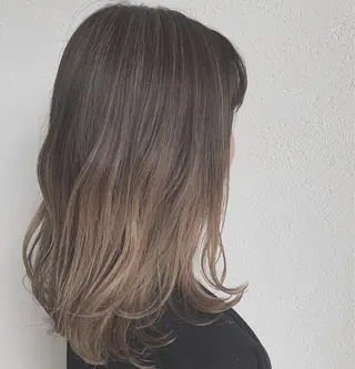 セミロング カラー ブリーチ/アレンジ 天満/chihiroのヘアスタイル