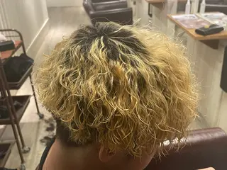 パーマ メンズ Rosa Blanche by est所属・ゆうき Yukiのヘアスタイル