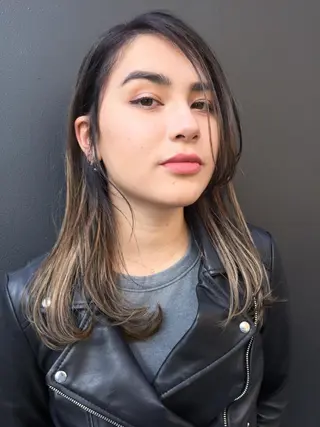 ショート ミディアム セミロング ロング カラー パーマ ヘアアレンジ メンズ キッズ ネイル マツエク・マツパ 韓国風×透明感カラー 髪質改善オタベシンヤのヘアスタイル