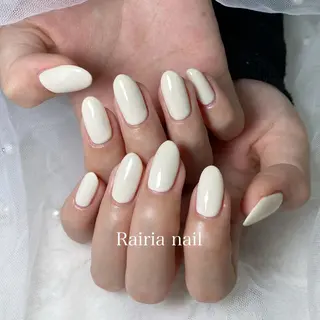 ネイル Rairia   nail所属・屋敷 理奈のネイルデザイン