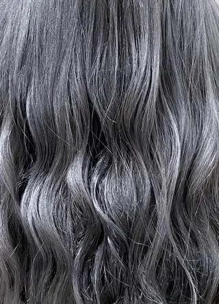 セミロング カラー LA KING GINZA TOKYO所属・🧡ショートの達人 🧡SHOのヘアスタイル