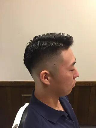 ショート ヒロ銀座ヘアーサロン 五反田店所属・寺嶋 涼のヘアスタイル