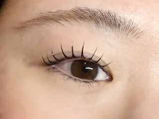 マツエク・マツパ eyelash salon ReAN所属・ReAN NAKASHINAのマツエク・マツパデザイン