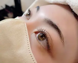 マツエク・マツパ 関口 友菜のヘアスタイル