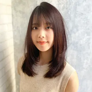 ロング カラー shiori/透明感 /顔周り/髪質改善のヘアスタイル