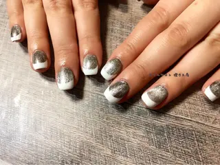 ネイル 伊藤 美里のネイルデザイン