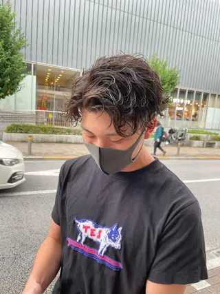 ショート カラー パーマ ヘアアレンジ メンズ SHUN メンズパーマのヘアスタイル