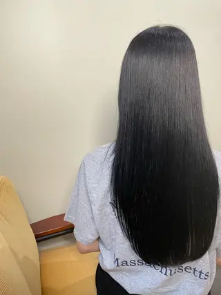 ショート 透明感🌱ハイトーン ✨艶髪🫧川﨑　翼のヘアスタイル