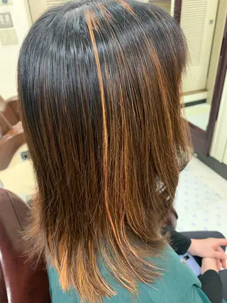 カラー 竹内 秀美のヘアスタイル