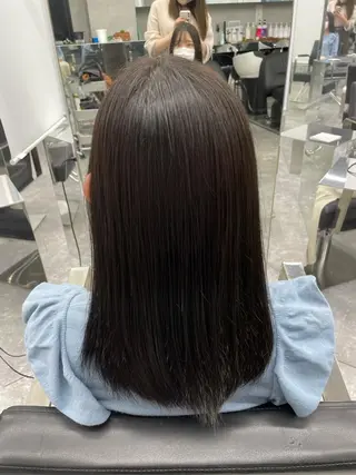 セミロング カラー ヘアアレンジ 口コミ高評価✨ 安達ももかのマツエク・マツパデザイン
