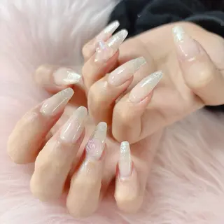 ネイル MignonReve所属・MignonReve 🎀Sayaのネイルデザイン