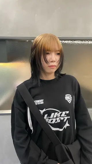 カラー 佐伯 和佳のヘアスタイル