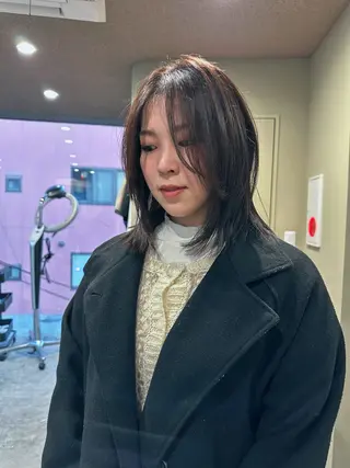 ミディアム 渡辺 良城のヘアスタイル