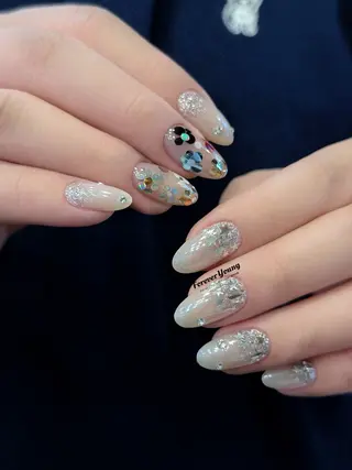 ネイル Nail salon  recess池袋所属・惠 美奈のネイルデザイン