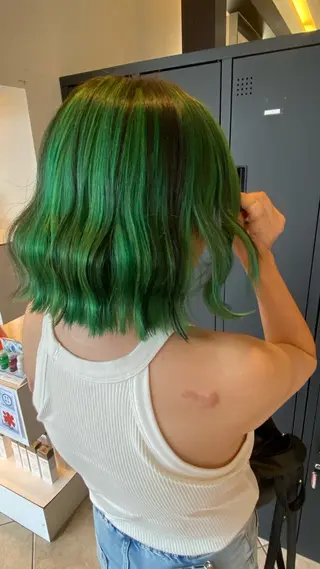 カラー seina🩰 ブリーチ/ヘアセットのヘアスタイル