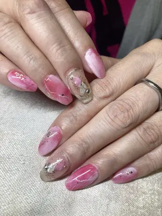 ネイル ECLAT エクラ所属・寺山 千鶴のネイルデザイン