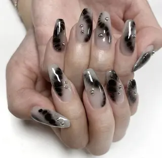 ネイル EMI ANA.CHUOのネイルデザイン