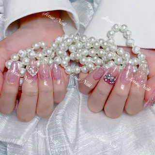 ネイル Kurieitibu 🍬Byu~tīのネイルデザイン