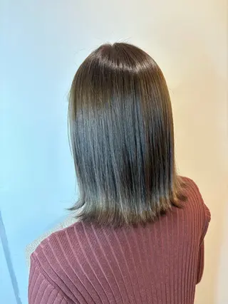 ショート カラー 韓国風🫧透明感 🦄岡庭春菜🎀のヘアスタイル