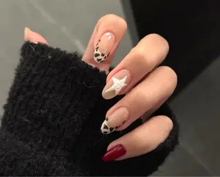 ネイル バ ヤリカクのネイルデザイン