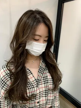 ロング LITTLE _KATOのヘアスタイル