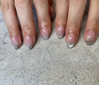 カラー nagase yumiのネイルデザイン