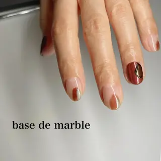 ネイル オモルフィ所属・カラーリスト marumoのヘアスタイル