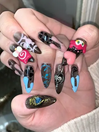 ネイル NES NAIL所属・さゆり￤推しキャラ ￤ロングネイル🩷のネイルデザイン