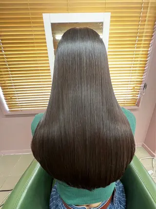 ロング 🪞髪質改善特化🪞 八木沢健汰のヘアスタイル