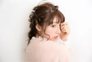 ミディアム ヘアアレンジ Re:ta Hair 飯田淳平のヘアスタイル