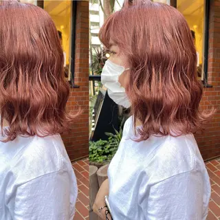 ミディアム カラー ツキノキ ミナのヘアスタイル